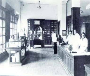 Las farmacias en 1900