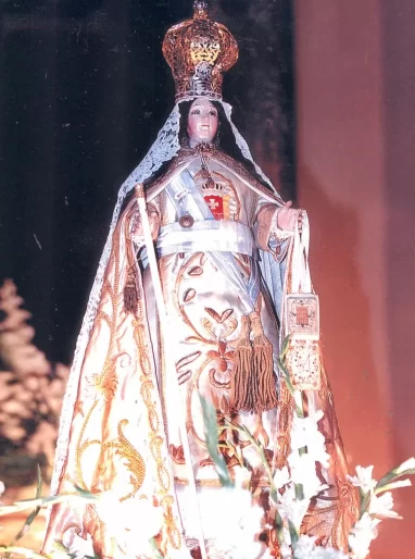 La Virgen “grande” y la Virgen “chica”